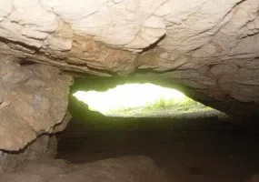 مجمومه غارهای کیارام، از قدیمی ترین غارهای ایران