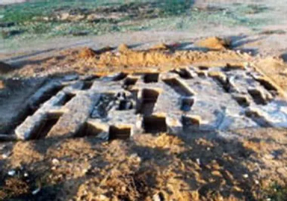 دفن متفاوت اجساد در گورستان شغاب