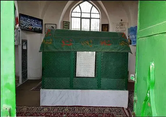 امامزاده سید ابوالقاسم صالح (ع)، روستای قاسم آباد