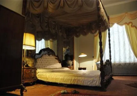 کاخ موزه گرگان، یکی از موزه های زیبای جهان