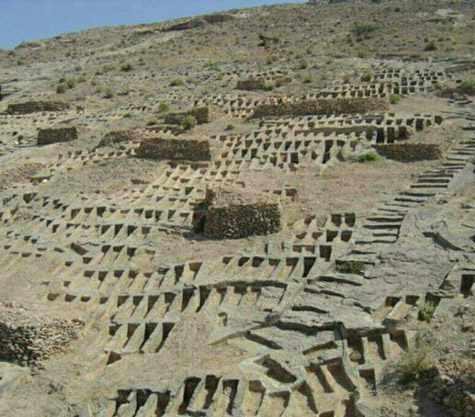گورستان صخره ای سیراف، شگفت انگیز ترین گورستان و گورستان تمدن ها