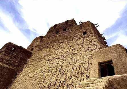 سب، مرتفع ترین قلعه ی خشت و گلی