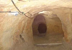 میل خوئین، بنایی خاص در روستایی تاریخی