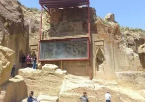 معبد داش کسن، عبادتی از جنس اژدها