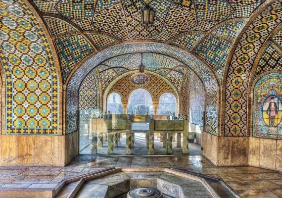 کاخ گلستان تهران کجاست