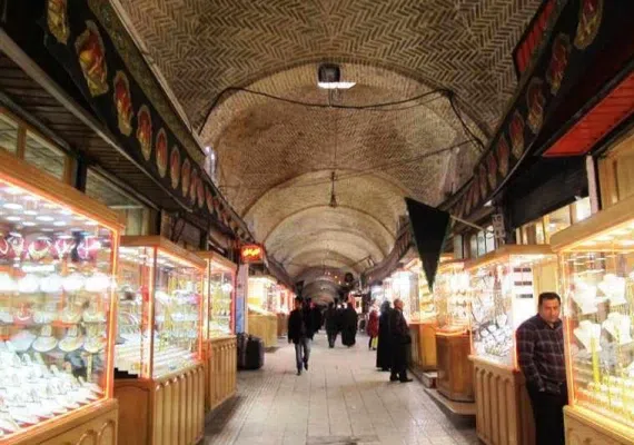 بازار زنجان، یادگاری از دوران قاجار