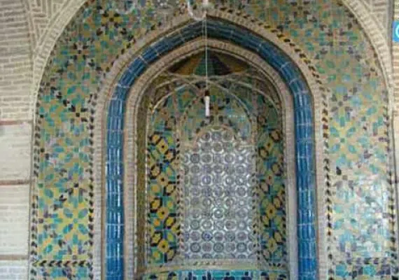 مسجد خانم زنجان، ترکیبی از عشق و اصالت هنر ایرانی