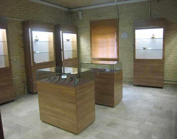 بقعه پیر احمد زهرنوش، مدفنی از جنس تاریخ