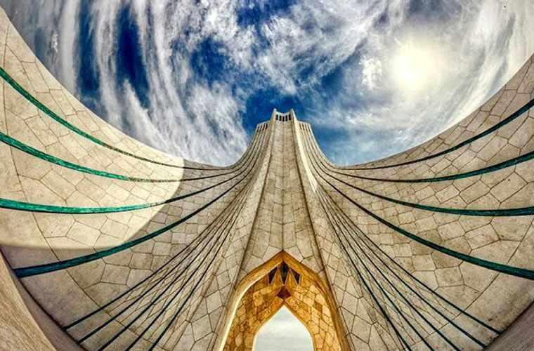 میدان آزادی