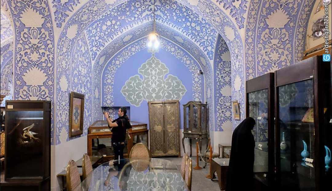 موزه زیبای هنرهای ملی ایران یا حوضخانه باغ گلستان