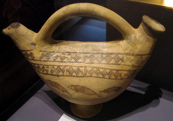 تل باکون، دشتی در کنار تخت جمشید