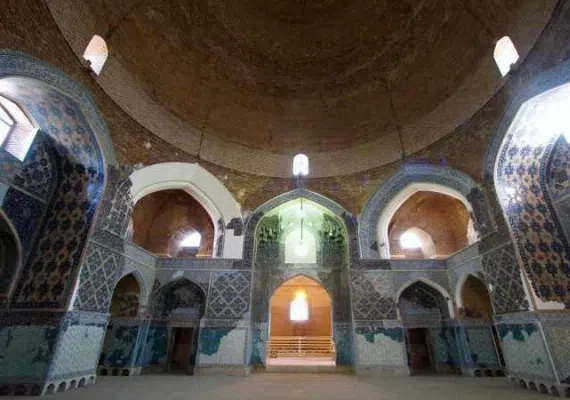مسجد کبود تبریز، نگین لاجوردی ایران