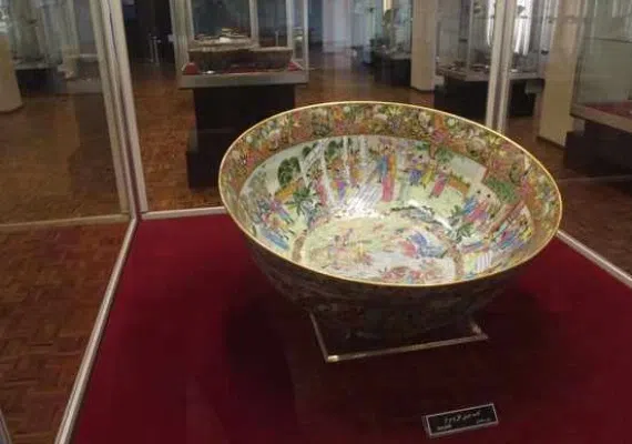 موزه آذربایجان تبریز کجاست