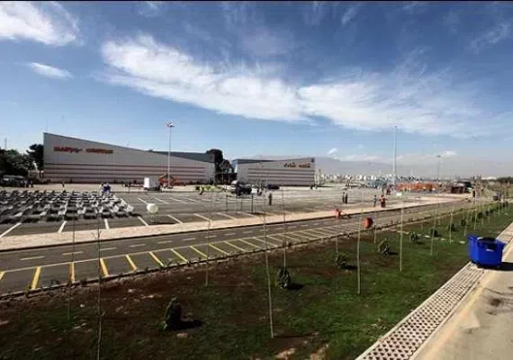 بوستان ولایت، بوستانی با امکانات متعدد