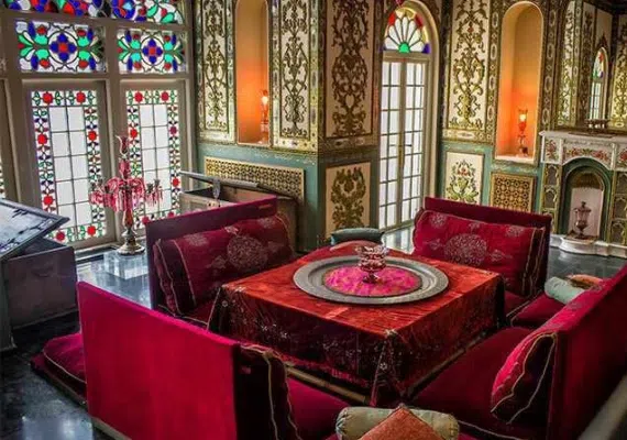 کاخ صاحبقرانیه تهران کجاست؟