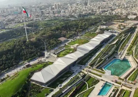 باغ کتاب تهران، بزرگترین کتاب فروشی جهان