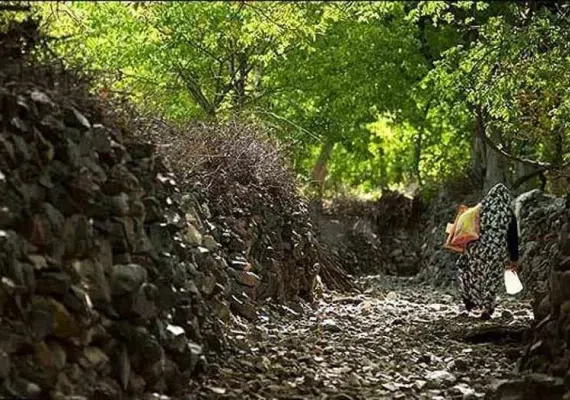 روستای اشتبین، ماسوله ای در همسایگی ارس