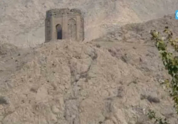 برج نقاره خانه، برجی با هویت نامشخصی
