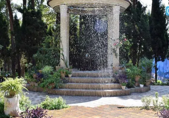 باغ نگارستان، تجربه آرامش حافظیه