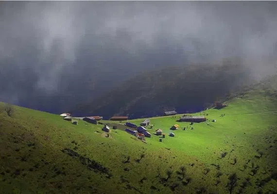 ییلاقات اولسبلنگاه، فرشی از جنس ابرهای خیال