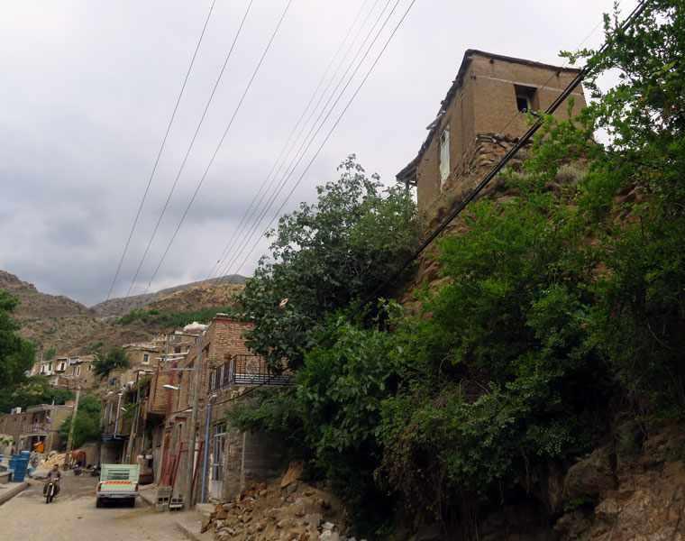 روستای اشتبین، ماسوله ای در همسایگی ارس