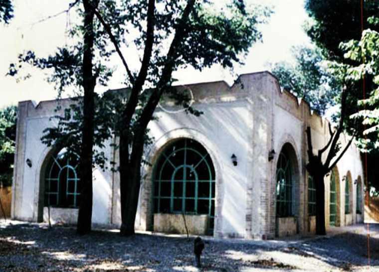 روستای احمدآباد، خانه مصدق