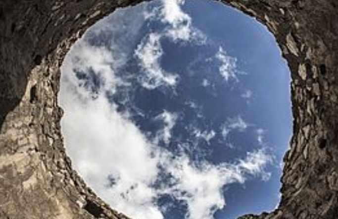 برج نقاره خانه، برجی با هویت نامشخصی