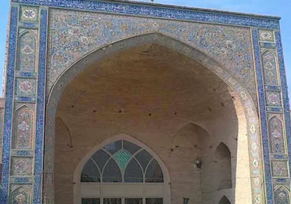 مسجد رحیم خان اصفهان، تلفیقی از معماری مدرن و سنتی