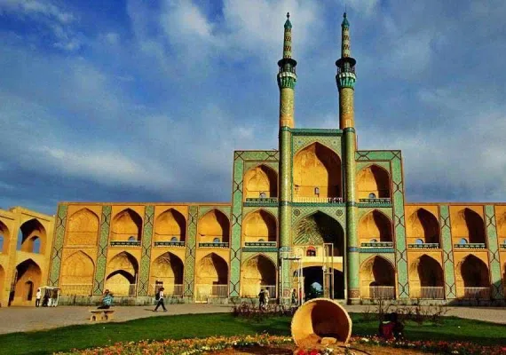 میدان امیر چخماق یزد