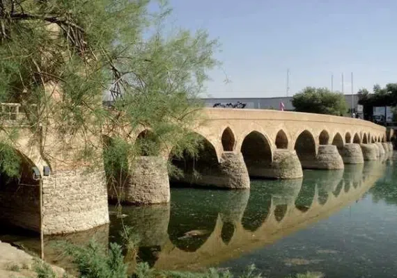 پل شهرستان، قدیمی ترین پل زاینده رود