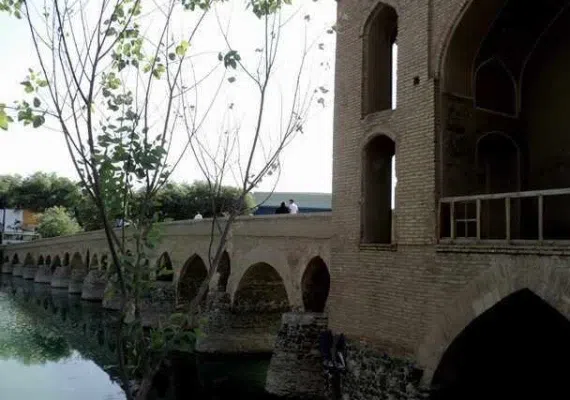 پل شهرستان، قدیمی ترین پل زاینده رود