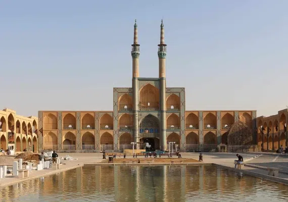 میدان امیر چخماق یزد