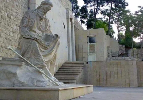 آرامگاه خواجوی کرمانی