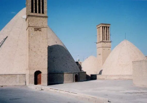 آب انبار دوقلو