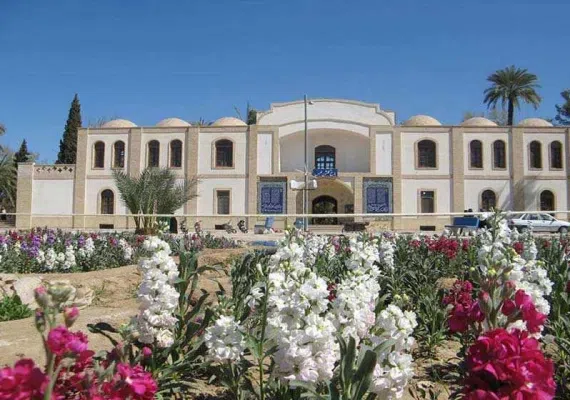 باغ گلشن طبس