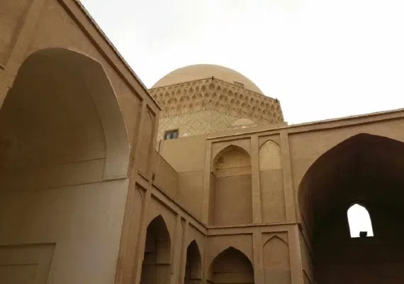 زندان اسکندر یا مدرسه ضیائیه