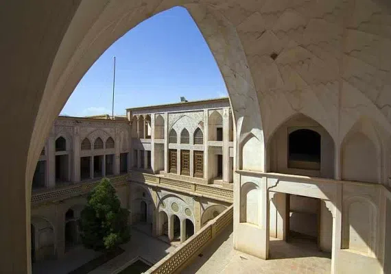 خانه عباسیان کاشان