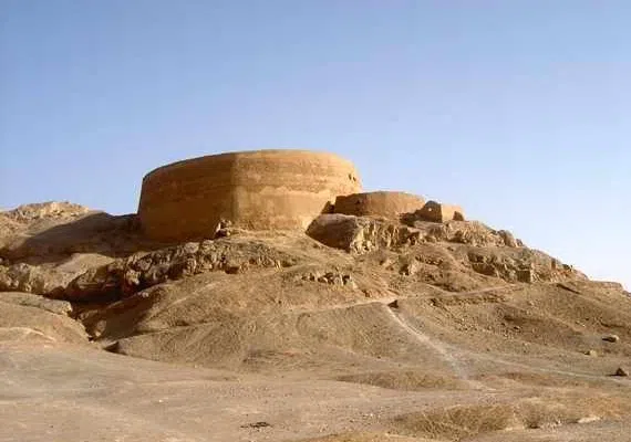 دخمه زرتشتیان، برج خاموش یزد