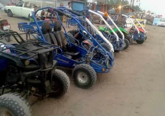 منطقه ساحلی حاجی بکنده کجاست