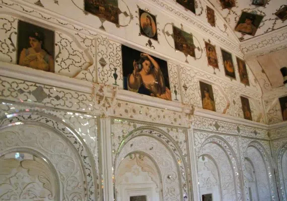 خانه لاری ها، جلوه هنر ایرانی