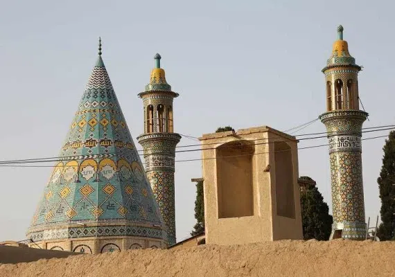 امامزاده ابراهیم، نگینی بر تارک فین کاشان