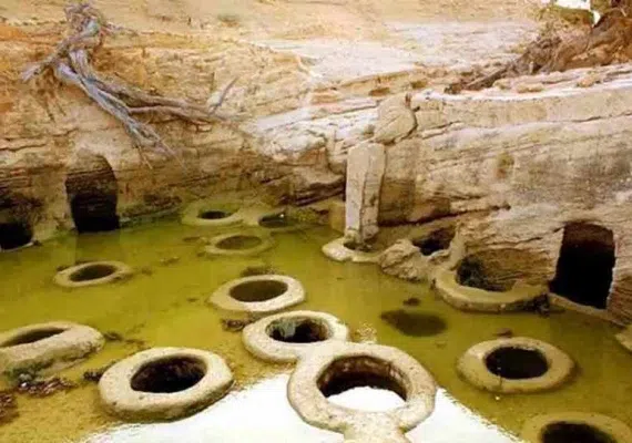 چاه های تل آب (طلا) قشم