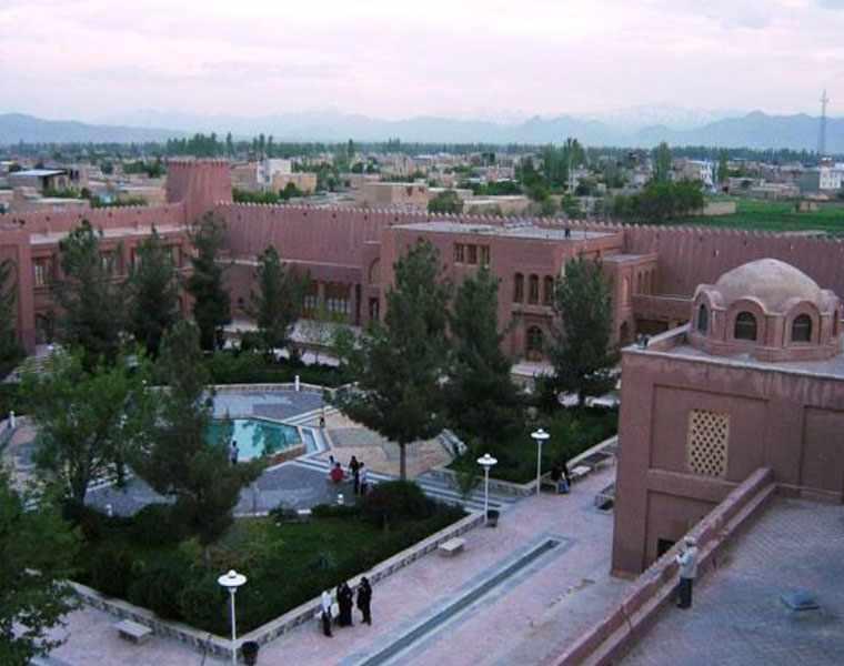 ارگ گوگد، دومین بنای خشتی ایران
