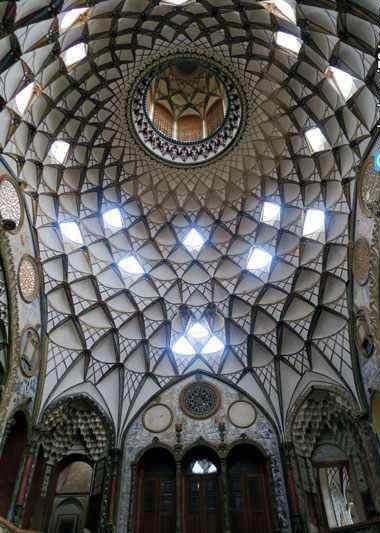 خانه بروجردی ها