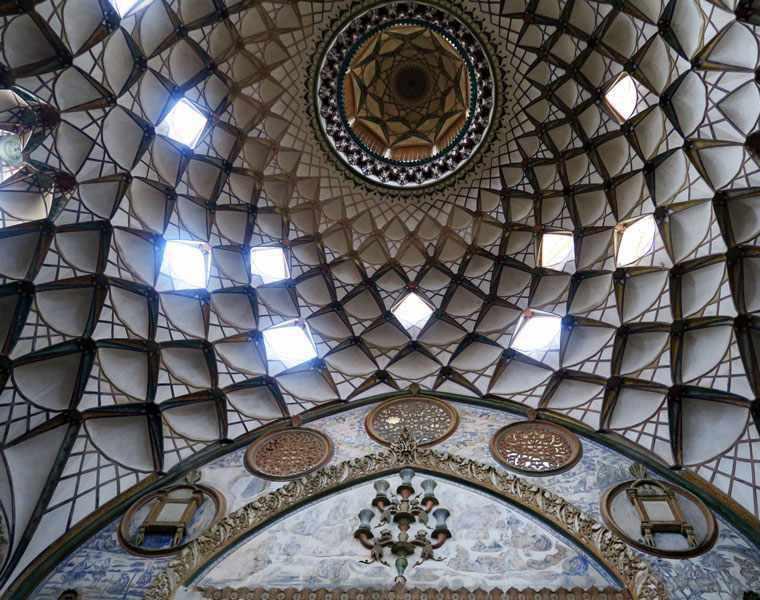 خانه بروجردی ها