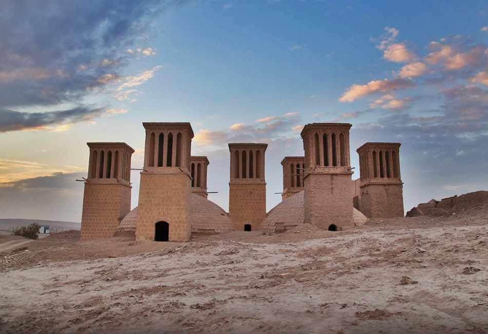 آب انبار دوقلو