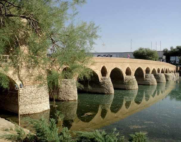 پل شهرستان، قدیمی ترین پل زاینده رود