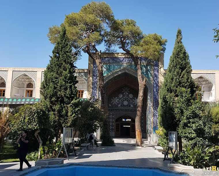 مدرسه صدر بازار اصفهان