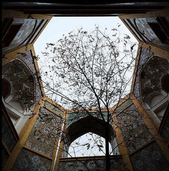 مدرسه صدر بازار اصفهان