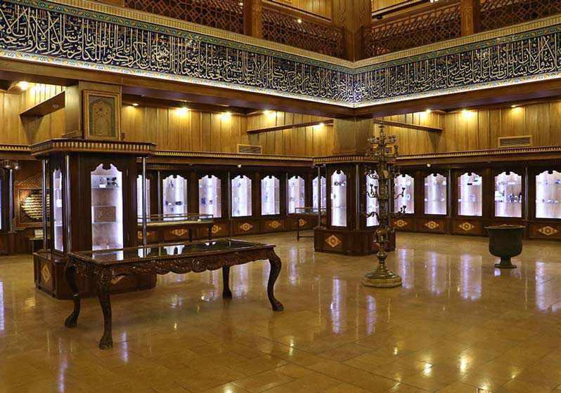 موزه شاهچراغ